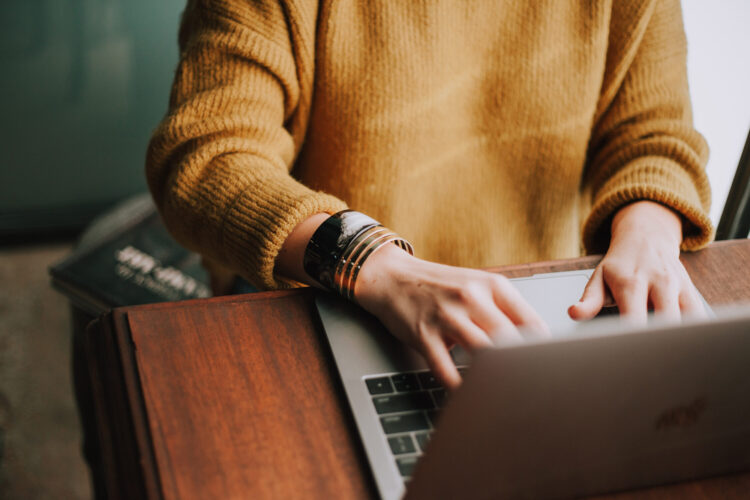 recruiter using recruitment crm